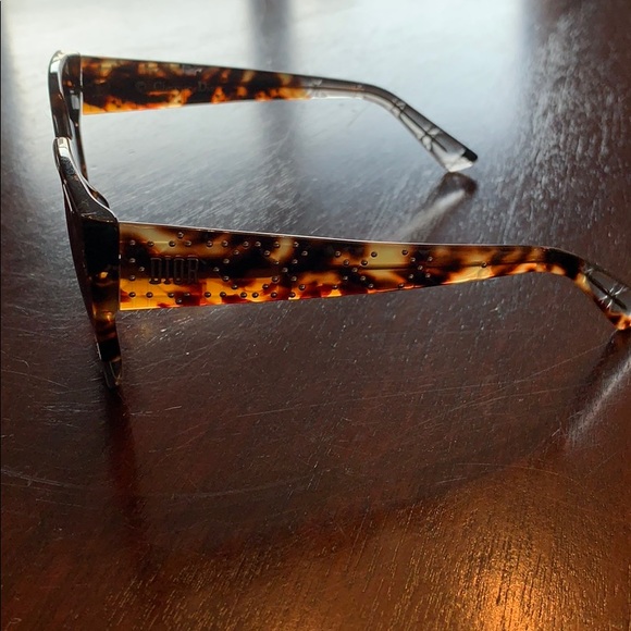 Dior Sunglasses - Picture 5 of 5